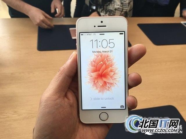 简洁经典 长春苹果iphone se售2800元_网易手机