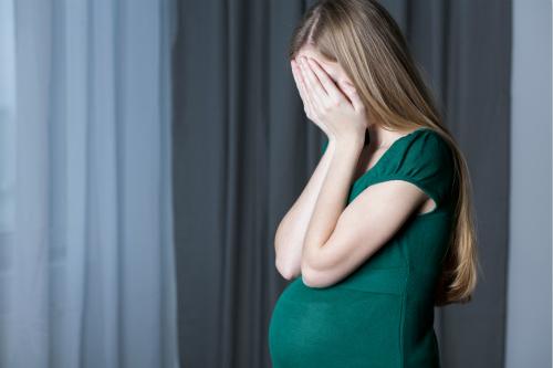怀孕之后焦虑,想哭,易失控,负面情绪会对胎儿造成哪些影响?