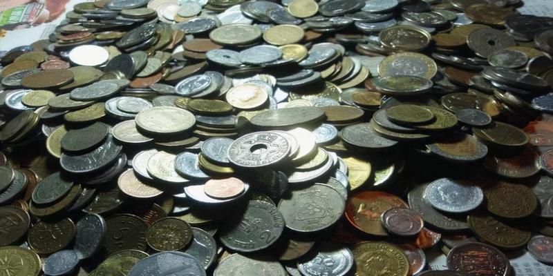 五枚硬币算命三十二卦5角梅花硬币是否具有收藏价值