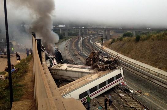 西班牙:众议院就列车脱轨事故举行听证会