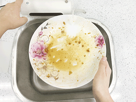 3,洗碗可以用淀粉代替清洁剂