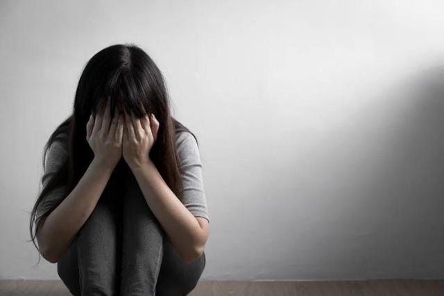抑郁症作为临床医学上常见的心理性疾病,由多种因素所造成的,患者出现