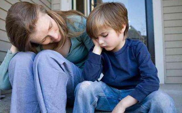 儿童抑郁症的症状其实有很多,父母在平时一定要非常关注自己的孩子.