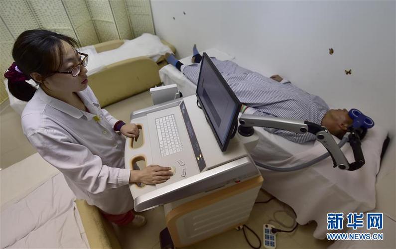 在世界卫生日到来之际,记者走进天津市安定医院抑郁症治疗室.
