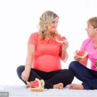 夏天孕妇吃西瓜:5种情况下别吃!这么吃西瓜会害了你,后果严重