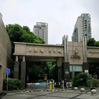 坐落于市中心的上海滩新昌城,是一个拥有28
