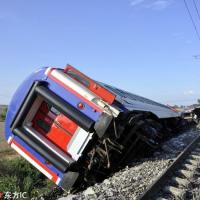 土耳其发生火车出轨事故 10人死亡73人受伤