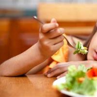 5个小妙招应对幼儿厌食改变孩子挑食厌食的小妙招