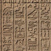 古埃及文字突然被破译一定是伪造的了解一下罗塞塔石碑吧