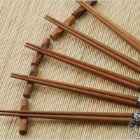 六根筷子算命为什么会自己动