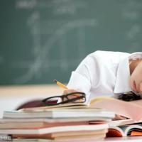 为什么高中生普遍失眠高中生失眠怎么办